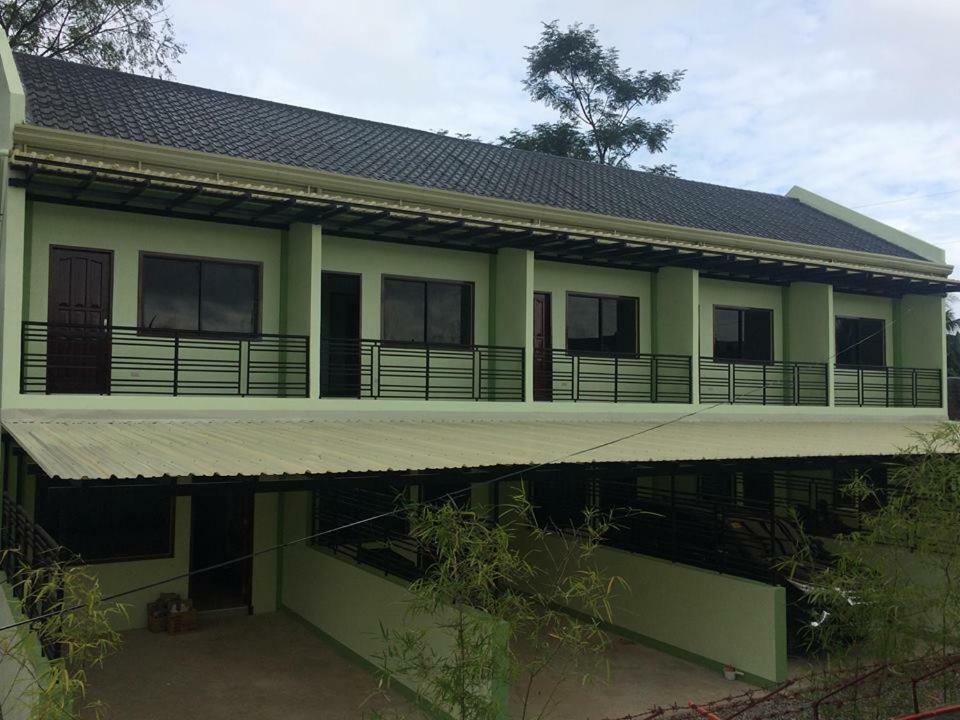 Bohol דירות באזור Panglao Island, בגודל 32 מר, עם 2 חדרי שינה ו- 2 חדרי רחצה פרטיים מראה חיצוני תמונה